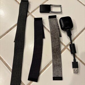 WHOOP 4.0 Set + 3 Bands & Charger